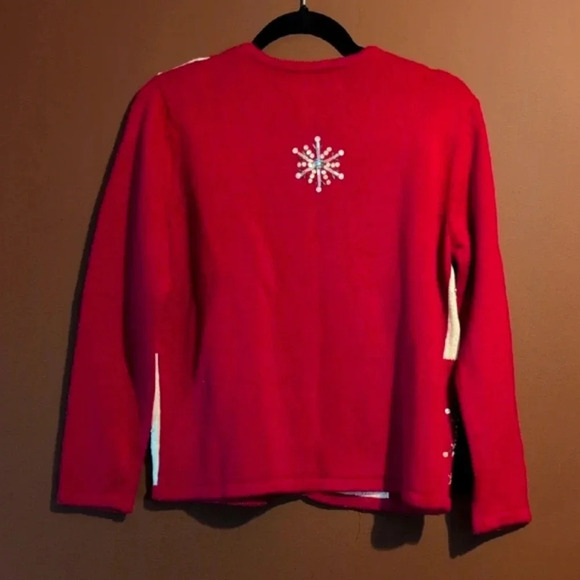 Vintage - Ugly Red and White Snowflake Christmas Cardigan - Picture 4 of 4